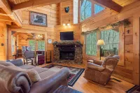 Bear Paw Trail Hotels in Sevier County