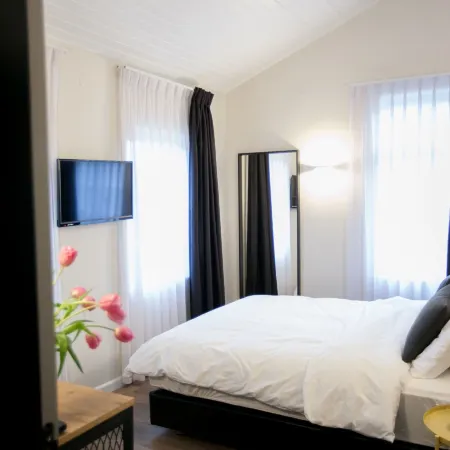 City Port Hotel by Sea N Rent