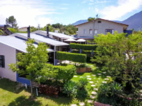 A Hilltop Country Retreat Hotels near Drostdy Museum