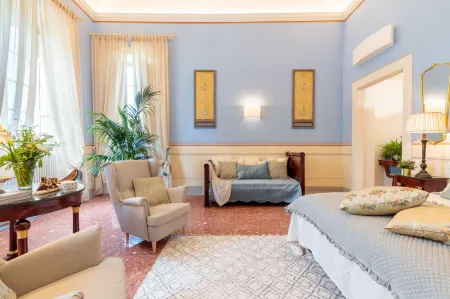 Villa Hugo in Lucca with 5 Bedrooms and 6 Bathrooms