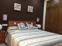 Medina Azahara Отели рядом с достопримечательностью «Casa Andalusi»