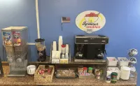 Budget Host Inn - breakfast