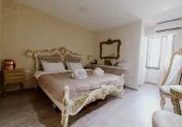 Roh Suites Hotels in Plaka