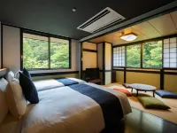 Onsen Guesthouse Tsutaya Hotels near Tenoyu