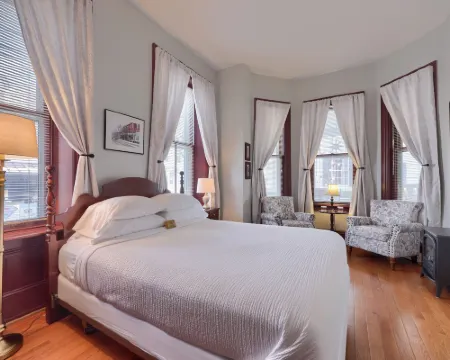 The Alden House Hotels in Lititz