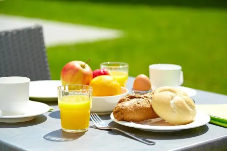 Good Rooms Gmbh Guntramsdorf Отели в г. Мёдлинг