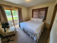 Aspen Village Hotels in Waterton