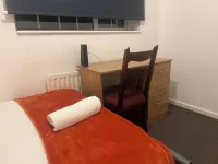 The Coral Guest House Winchester Hotels in Чилкомб