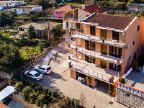 Apartments Marković Hotels in Muo