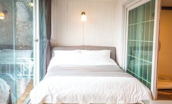SG Tailored Serviced Home 5Min Walk from Metro