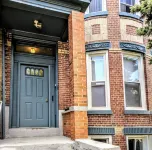 Spacious Garden Level Retreat with Cozy Kitchenette - Charming Oasis Hotels in Flatbush