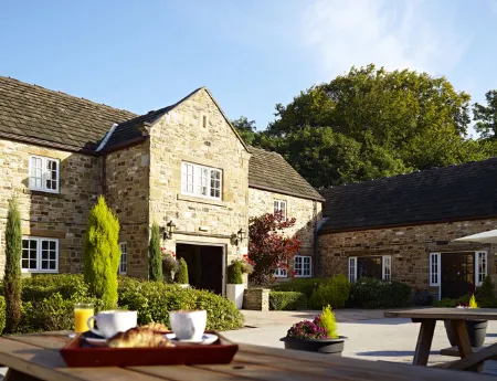 Mercure Barnsley Tankersley Manor Hotel