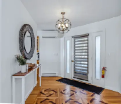 Expansive Patio and Mountain Views - Stunning Retreat