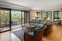 Spacious Living Area and Private Lanai - Charming Garden Retreat