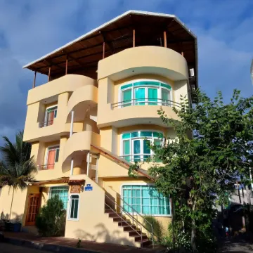 Ariana´S Galapagos Hostal Hotels near Tortuga Bay Beach