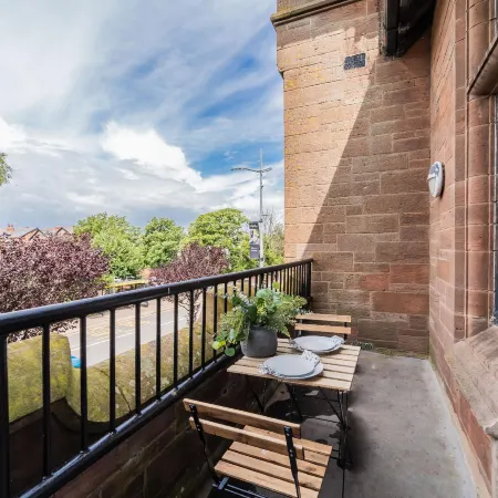 2 the Quadrant Luxury Apartments - Hoylake