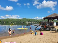 Dayspring Cottages Hotels in Armour