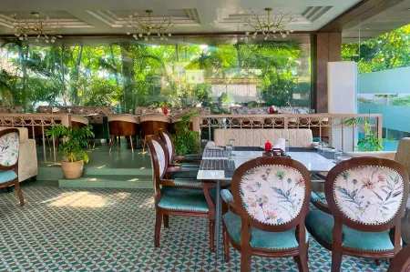 Pink Villa Boutique Hotel Отели рядом с достопримечательностью «Duplex gamga sagar»