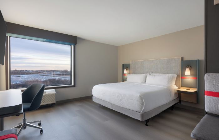 avid hotel OAK CREEK by IHG
