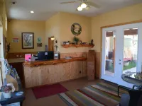 Wild Goose Lodge Hotels in Klamath County