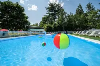 Christmas Farm Inn and Spa - piscina