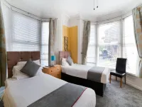 Diamonds Villa Near York Hospital Hotels in Clifton Without