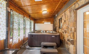 The Cozy Cottage Getaway