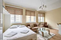 스튜디오 탐카 Monument to the Ghetto Heroes 주변 호텔