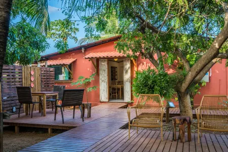 Ecocharme Pousada Pedra Do Mar Отели в г. Фернанду-ди-Норонья