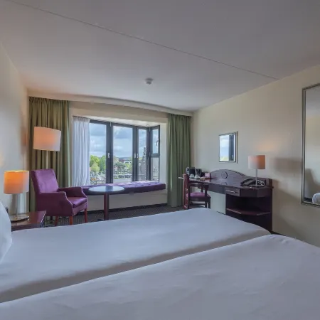 Amrâth Grand Hotel de l’Empereur Отели рядом с достопримечательностью «Коммелквартир»