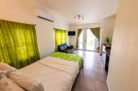 Casa Verde Hotel Hotels in Rincon