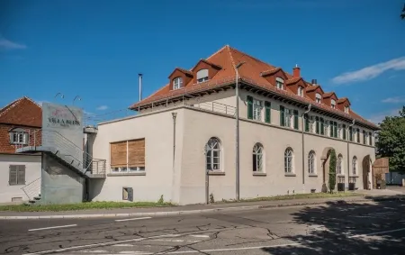 Villa Behr Отели в г. Кирххайм-унтер-Текк