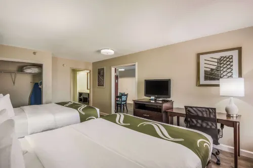 Quality Inn & Suites Quincy - Downtown Hotels in Quincy