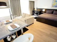 Flat Moliere Hotels in Forest