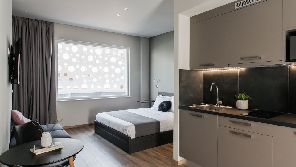 Wyz Athens Apartments by Upstreet