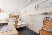 1 Bedroom Duplex with AC Near the Old Port