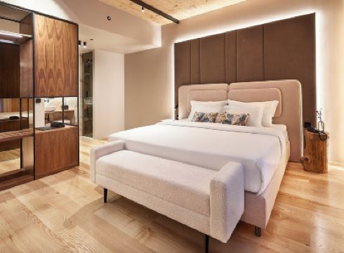 The Log Porto Hotel by Piamonte Hotels