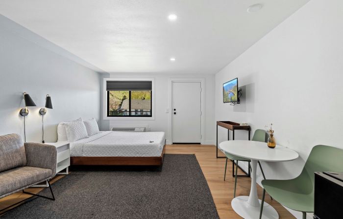 Cashmere Inn
