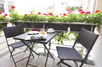 The Queen Luxury Apartments - Villa Cortina