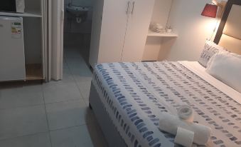 Monument Western Guesthouse