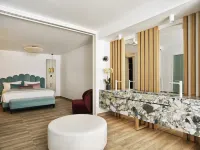 クレザント ラグジュアリー スイーツ