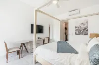 Two-Bedroom Apt with Terrace and BBQ in Lake View