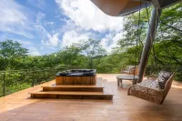 Suitree Experience Hotel