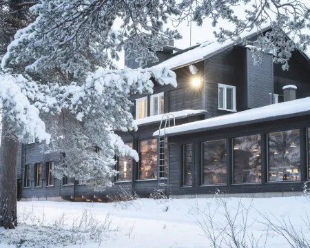 ワイルダネスホテルジュータ イナリのホテル