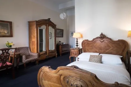The Racquet Club