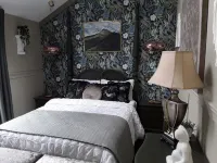 Ballybur Lodge Mews 1 Отели в г. 