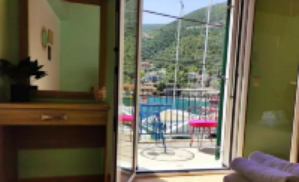 อพาร์ทเม้นท์ยอดเยี่ยมพร้อมอาหารเช้าใกล้ทะเล