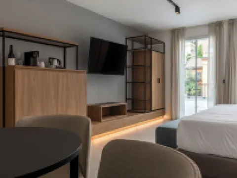 เรสซิเดนซ์ - พาเลส์ เฮอร์เทนเบิร์ก โรงแรมในโบลซาโน