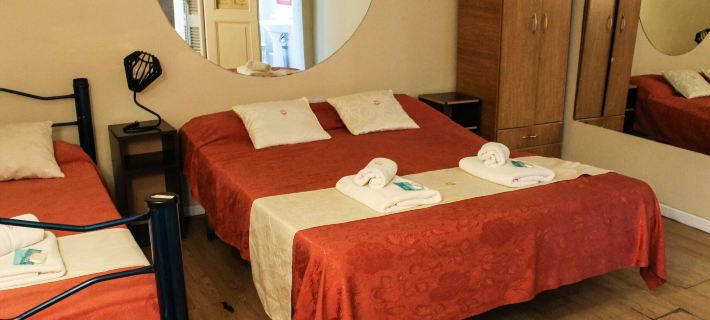 Casi Guemes Hotel Hotel di Cordoba