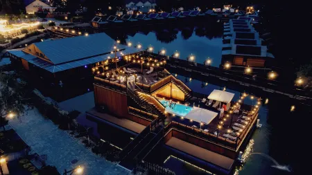 Western Camp Resort Отели в г. Затор